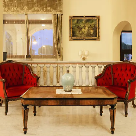 Grand President Szálloda 4*