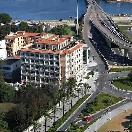 Grand President Szálloda 4*