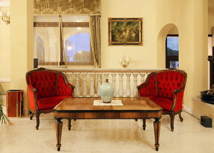 Grand President Hotel 4*